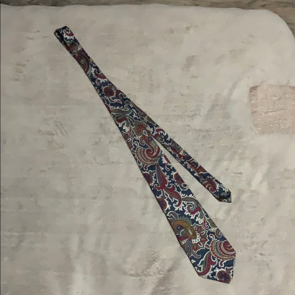 Silk Accents - Necktie - 100% Silk